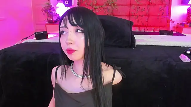 Vickmoon online show from July 2026 09:13:01 PM