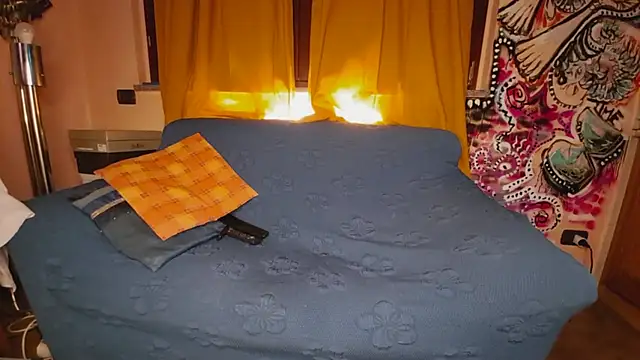 bellad0nna online show from March 2026 06:44:02 PM