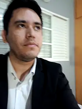 Snapshot of Maridogamer chatting on March 2026 02:48:02 AM Maridogamer online show from March 2026 02:48:02 AM