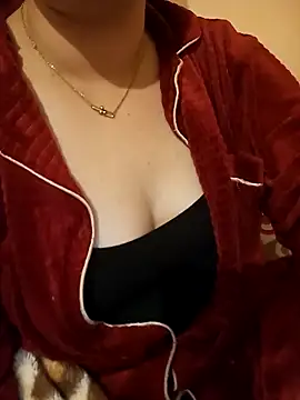 Snapshot of SiIriin chatting on March 2026 01:53:02 AM SiIriin online show from March 2026 01:53:02 AM