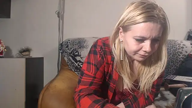 Abby Lust online show from December 2024 05:33:02 PM