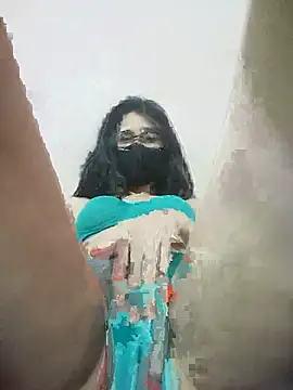 suneeta077 online show from July 2026 05:53:02 PM