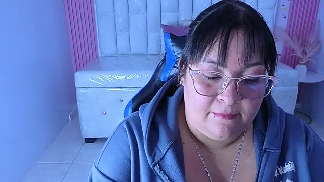 Astrid1 s online show from March 2026 03:12:01 AM