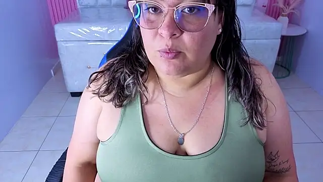 Astrid1 s online show from March 2026 03:20:01 AM