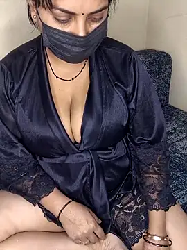 Uff Janvi online show from April 2026 06:14:02 PM