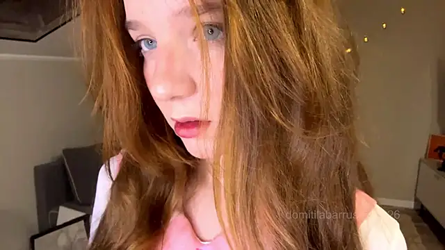 Snapshot of Kissme_Kira chatting on August 2026 07:38:02 PM Kissme Kira online show from August 2026 07:38:02 PM
