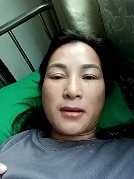 Yuhi3d online show from May 2026 12:15:01 AM