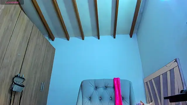 SkyeGabbyRose online show from July 2026 10:06:01 AM