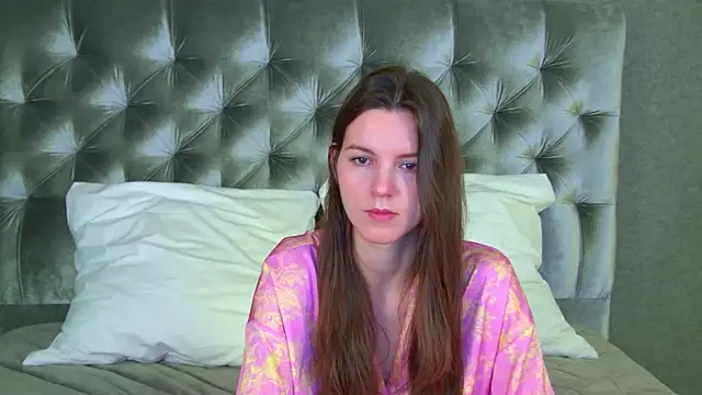 Snapshot of AmaliaLima chatting on June 2026 04:14:02 AM AmaliaLima online show from June 2026 04:14:02 AM