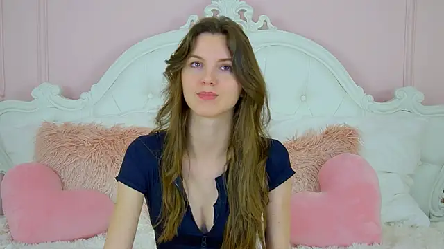Snapshot of AmaliaLima chatting on July 2026 06:47:02 AM AmaliaLima online show from July 2026 06:47:02 AM