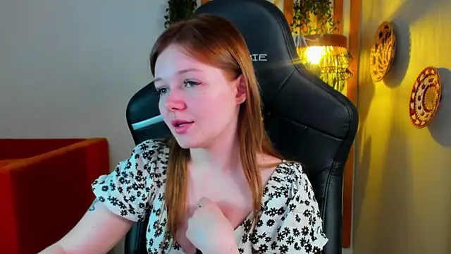 ElinaVale online show from June 2026 05:27:02 PM