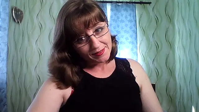 Alisaprice077 online show from July 2026 12:34:01 PM