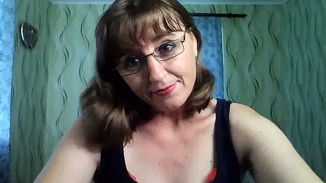 Alisaprice077 online show from July 2026 09:46:01 AM