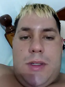 Tupapaciito online show from March 2026 11:23:02 PM