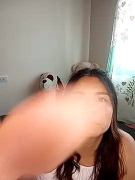 BettyBoo w online show from April 2026 12:27:02 PM