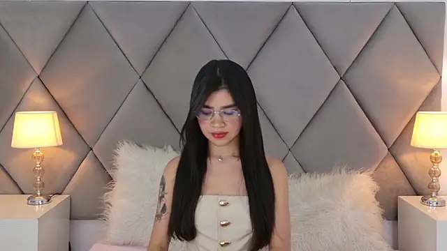 Snapshot of OliviaDiaz chatting on June 2026 08:11:01 PM OliviaDiaz online show from June 2026 08:11:01 PM