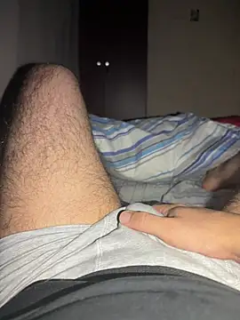 Cr1sXPorn online show from April 2026 07:01:01 AM