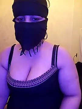 Snapshot of karamil69sxx chatting on March 2026 06:55:01 PM karamil69sxx online show from March 2026 06:55:01 PM