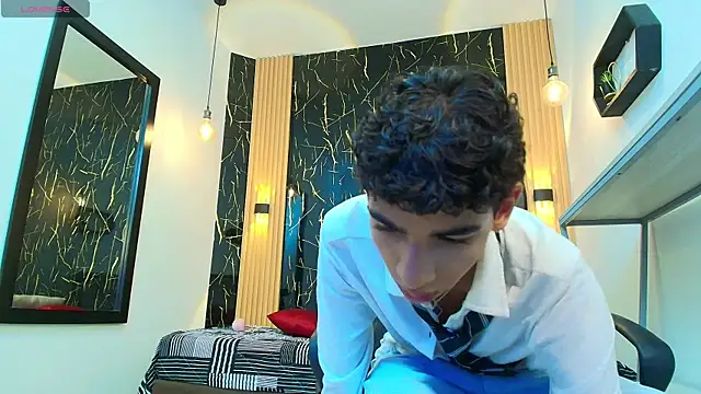 ValeriHot 1 online show from April 2026 02:53:01 AM