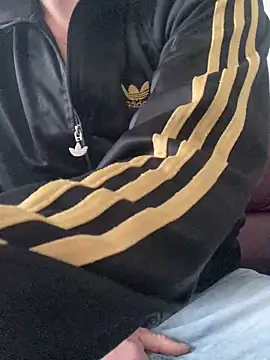 ParisSlut online show from March 2026 09:47:02 AM