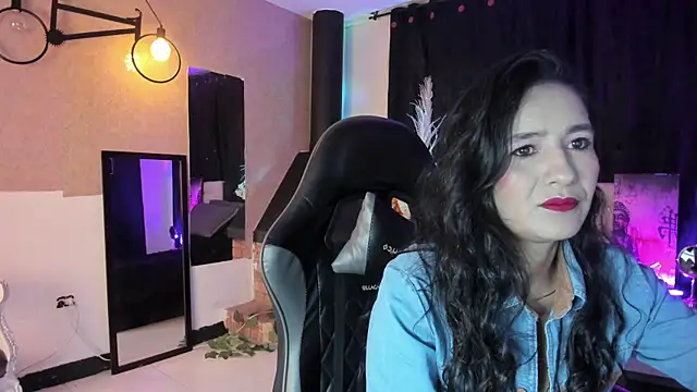 Vicky Angeel online show from May 2026 02:51:02 AM