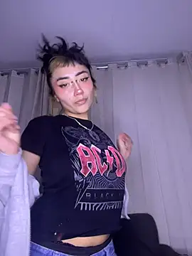 baby akuma online show from April 2026 04:26:02 AM