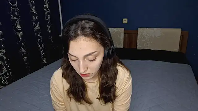 CindyLight online show from May 2026 04:12:01 PM