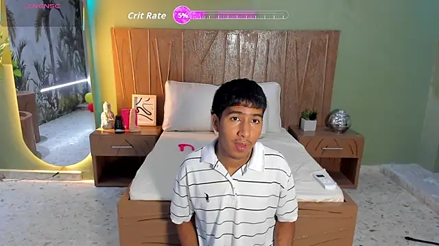 Ender h0tt online show from July 2026 08:24:02 PM
