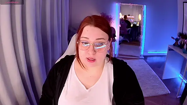 Adelina Mood online show from March 2026 02:04:02 AM