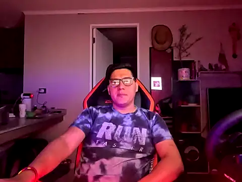 Snapshot of flippke chatting on March 2026 01:21:01 AM flippke online show from March 2026 01:21:01 AM