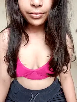 Divya3107 online show from July 2026 04:18:01 AM