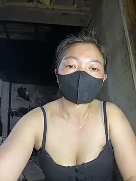 Bling-pusy online show from March 2026 10:27:01 PM