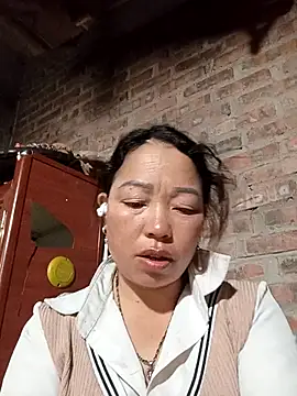 Yellow-pink online show from March 2026 01:10:02 AM