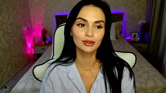 MilaaSweety online show from July 2026 08:04:02 PM