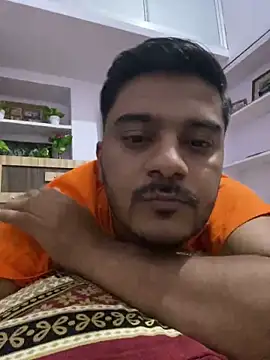 Snapshot of desidesiman chatting on May 2026 04:35:02 PM desidesiman online show from May 2026 04:35:02 PM