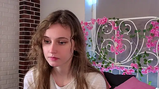 RubieHeiser online show from April 2026 09:42:02 AM