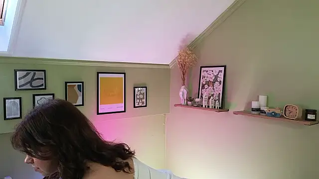 Blush Kira online show from March 2026 08:10:01 AM