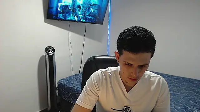 Snapshot of JUAN_CAMILOXXX chatting on March 2026 02:59:02 AM JUAN CAMILOXXX online show from March 2026 02:59:02 AM