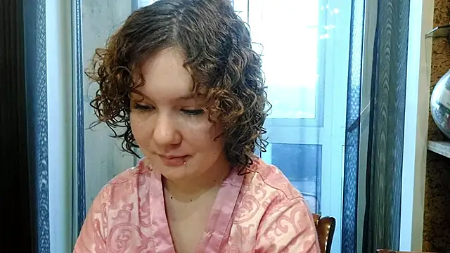 OlivaArashiro online show from March 2026 09:32:01 PM