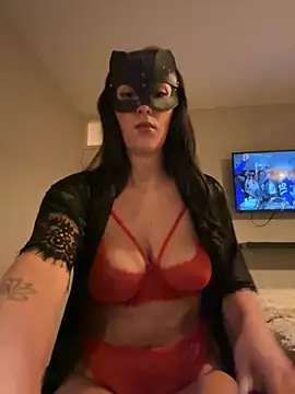 Snapshot of LunaValentina1 chatting on April 2026 10:07:02 PM LunaValentina1 online show from April 2026 10:07:02 PM