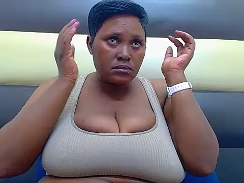 Snapshot of SexyBoobs44DD chatting on June 2026 05:51:01 PM SexyBoobs44DD online show from June 2026 05:51:01 PM
