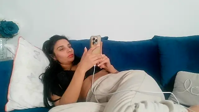 Miss juicy babes69 online show from March 2026 10:03:01 PM