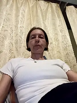 Tania9876 online show from June 2026 06:57:01 PM