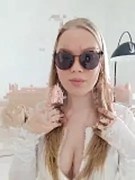 LittleForestELF2 online show from March 2026 05:30:02 AM