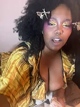 Snapshot of juicy_janet chatting on June 2026 04:54:02 AM juicy janet online show from June 2026 04:54:02 AM