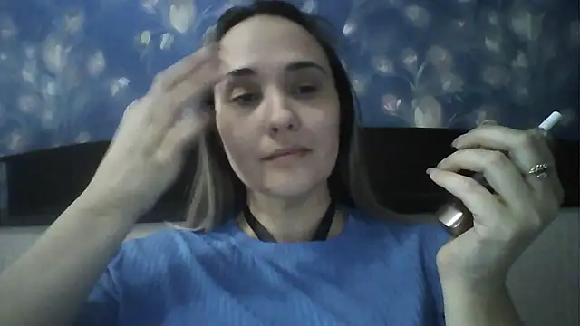 Alisa07qw online show from March 2026 07:34:02 AM