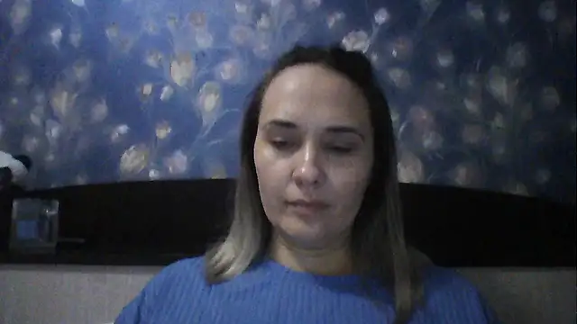 Alisa07qw online show from March 2026 10:20:02 AM