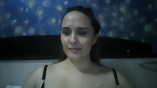 Alisa07qw online show from March 2026 02:22:02 PM