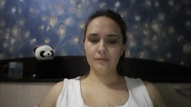 Alisa07qw online show from March 2026 01:00:01 PM