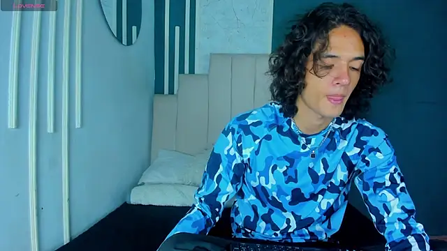 Skinny Mac online show from July 2026 01:36:01 PM